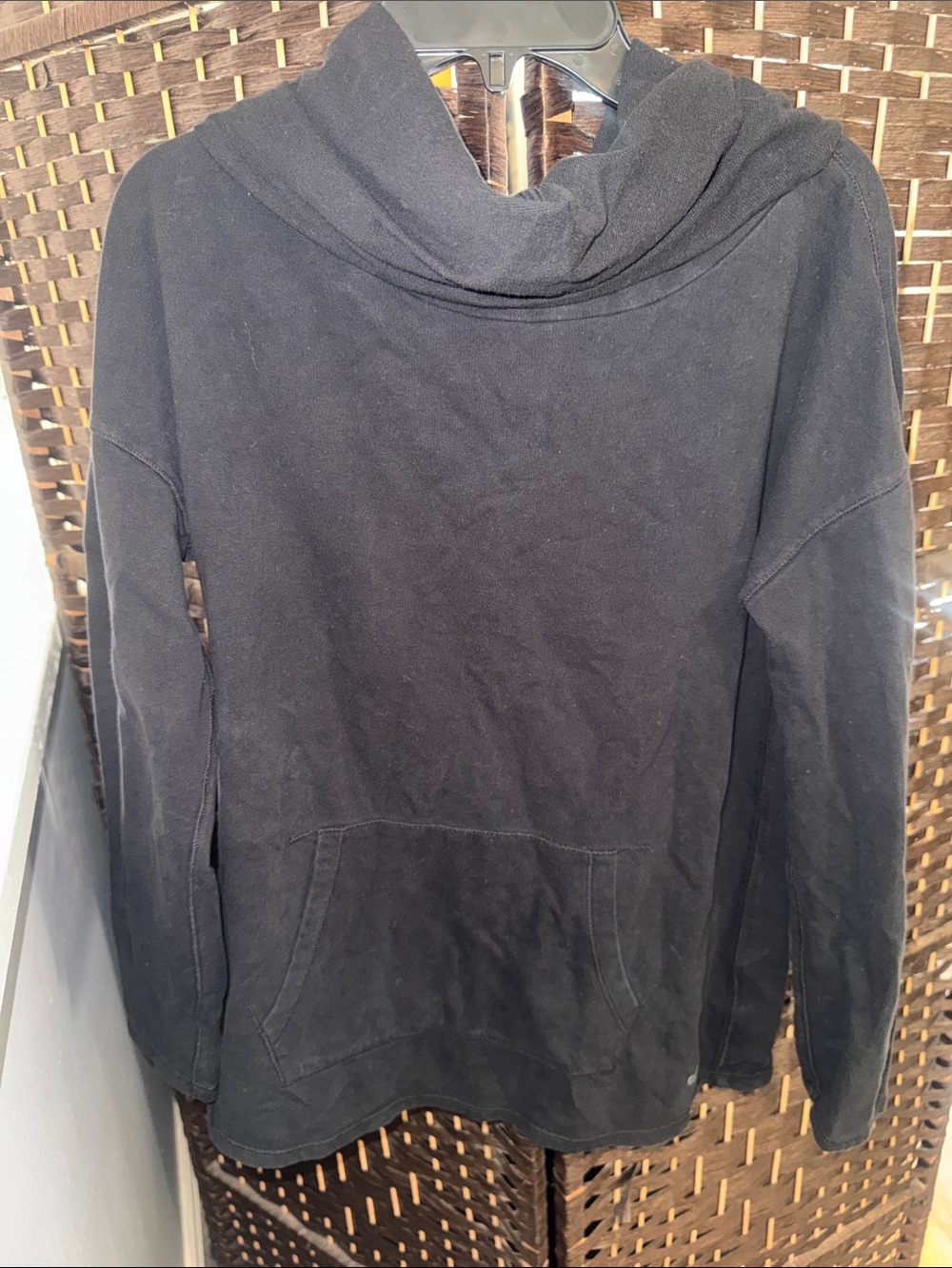 Black Women's Hooded Pullover Sweater